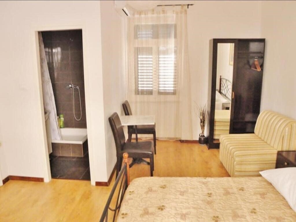 Изображение Pansion Sibenik 3*