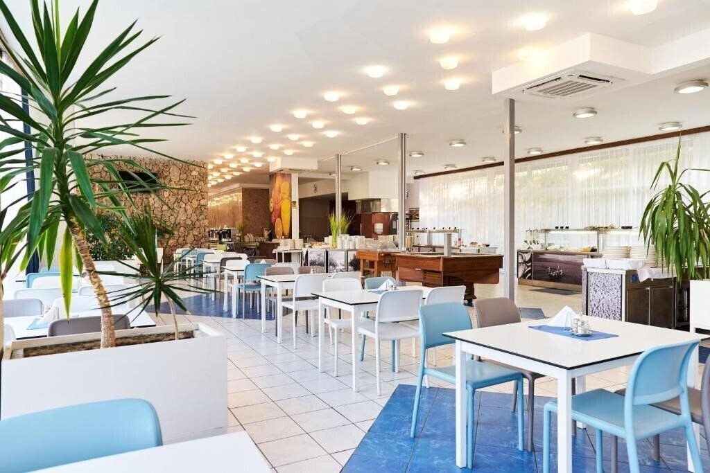 Апартаменты Holiday Village Sagitta 3*