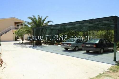 Апартаменты Resnik 2*