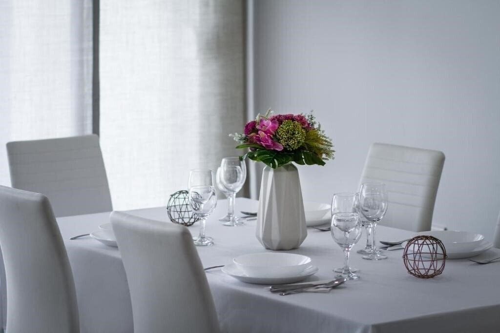 Панорама BB Residence 4*