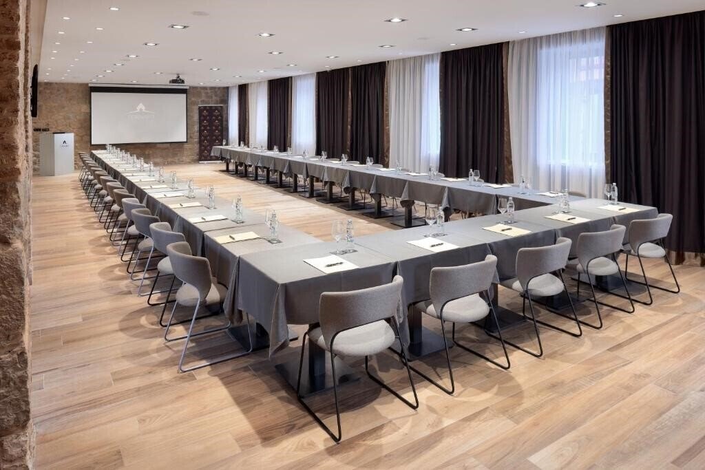 Территория Cornaro Hotel 4*