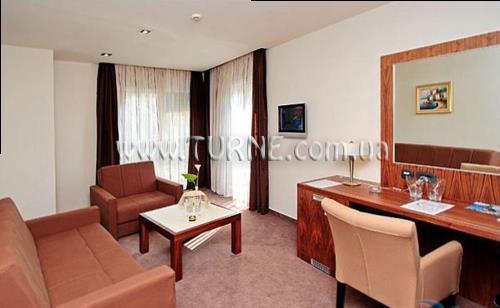 Апартаменты Plaza 4*