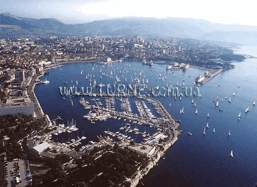 Фотографія Holiday House Zivana 3*