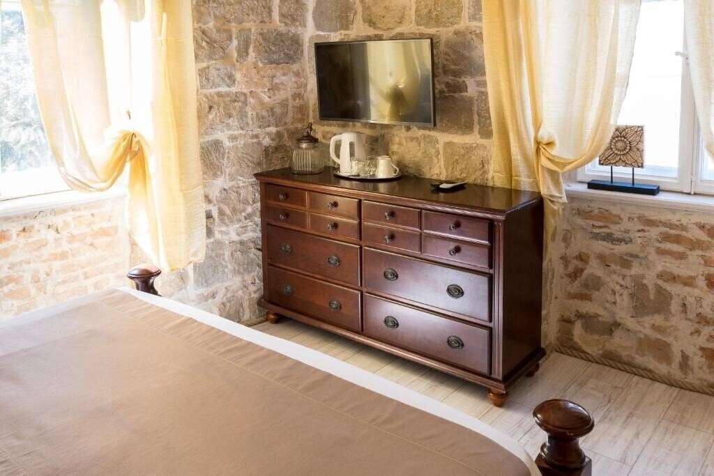 Фотография Pietra Rossa Luxury Rooms 4*