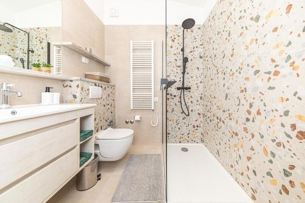 Апартаменти Apartments Iskra 3*