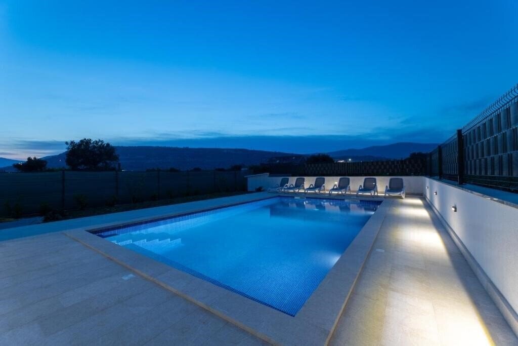 Территория Villa Ana 3*