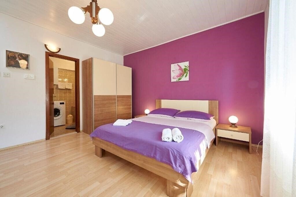 Территория App & Room Ivo 3*