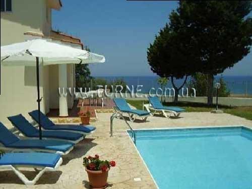 Готель Hotel Bayview Villa 3*