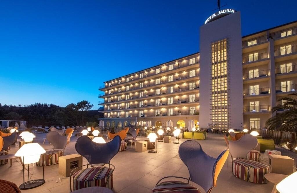 Панорама Bluesun Hotel Jadran 5*