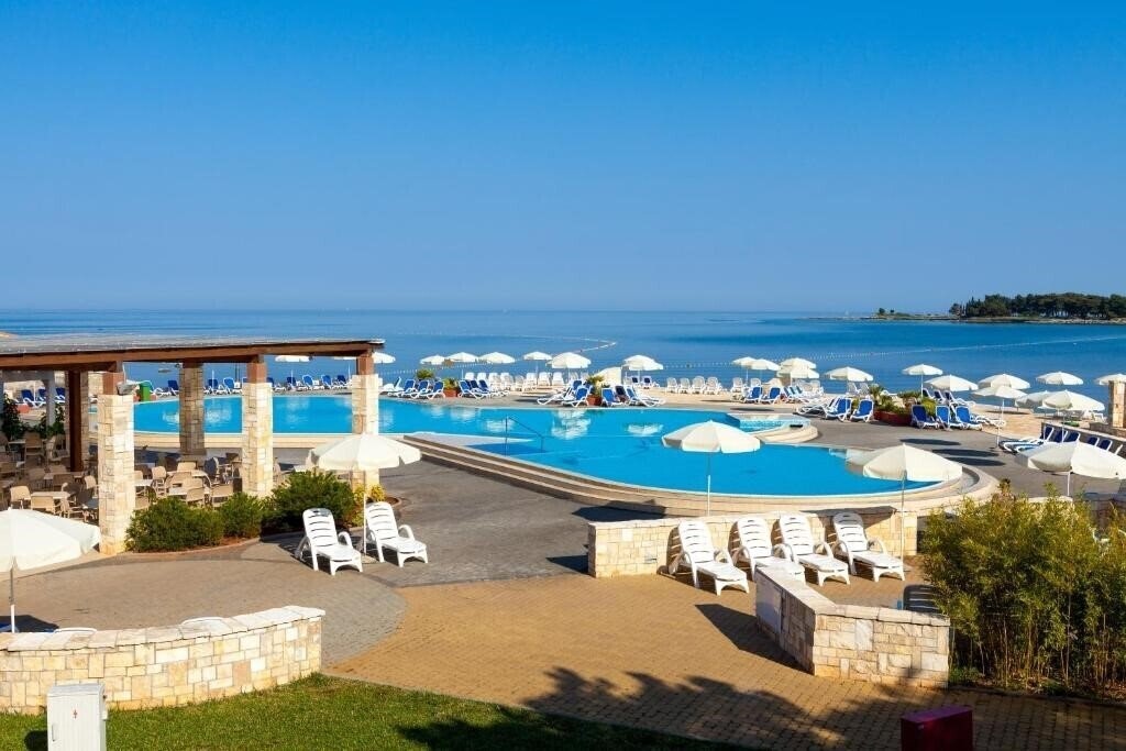 Апартаменты Apartments Sol Stella For Plava Laguna 3*