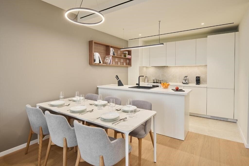 Вид Petram Resort & Residences 4*