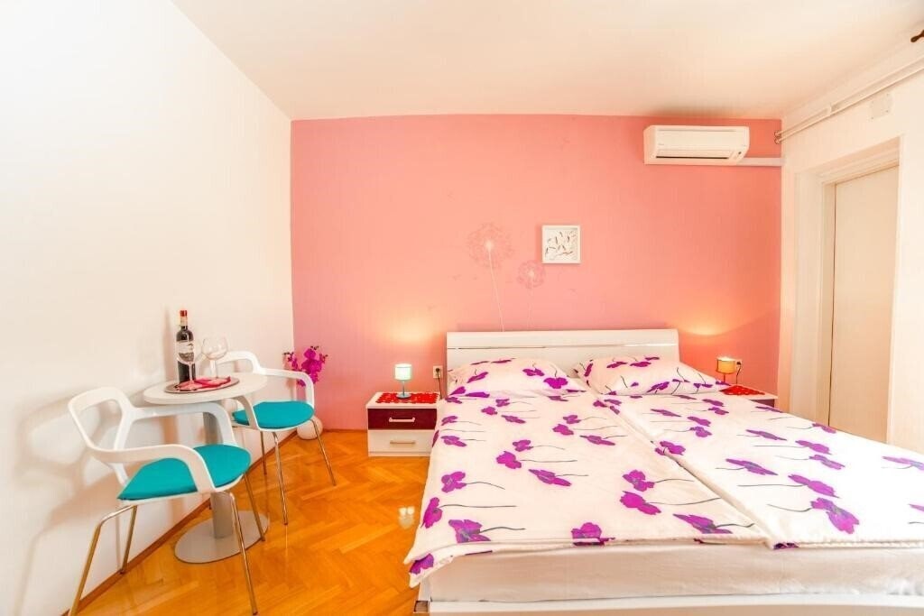 Апартаменти Apartments Marica 3*