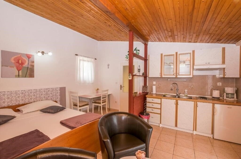 Зображення App & Room Zinka 3*