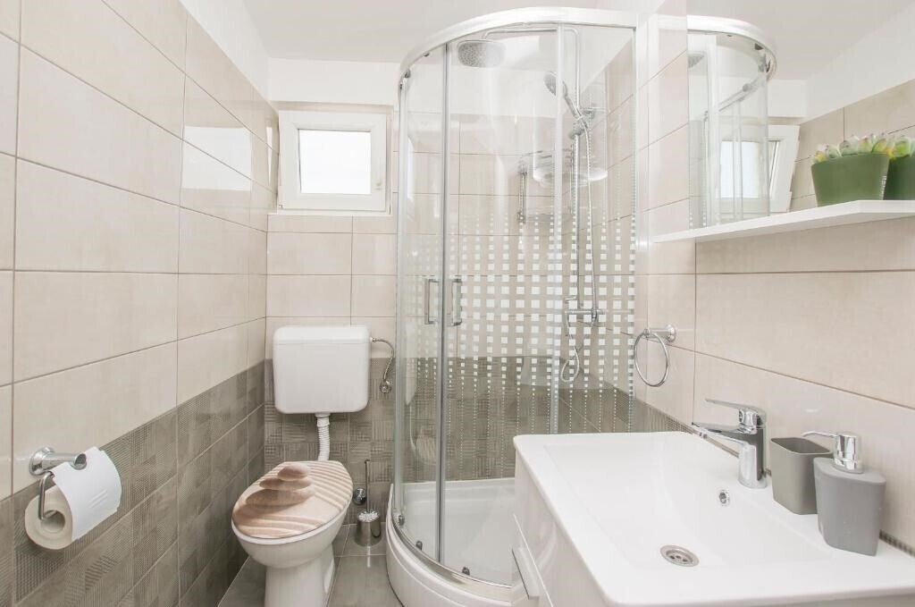 Територія App & Room Zinka 3*