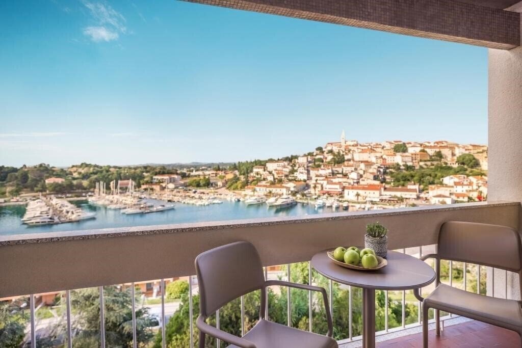 Вид Pineta Hotel 3*