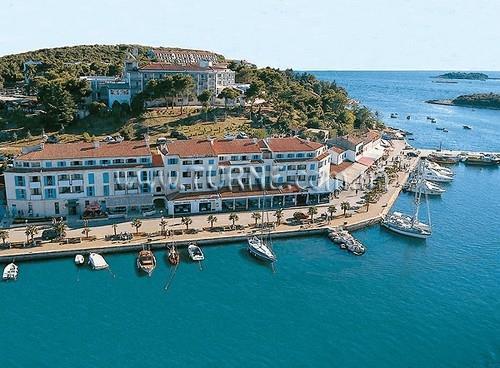 Вид Pelaton Resort 4*