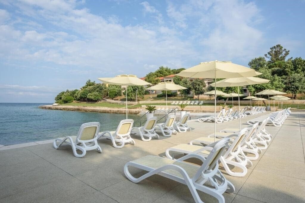 Вид Maistra Camping Porto Sole Mobile Homes 3*