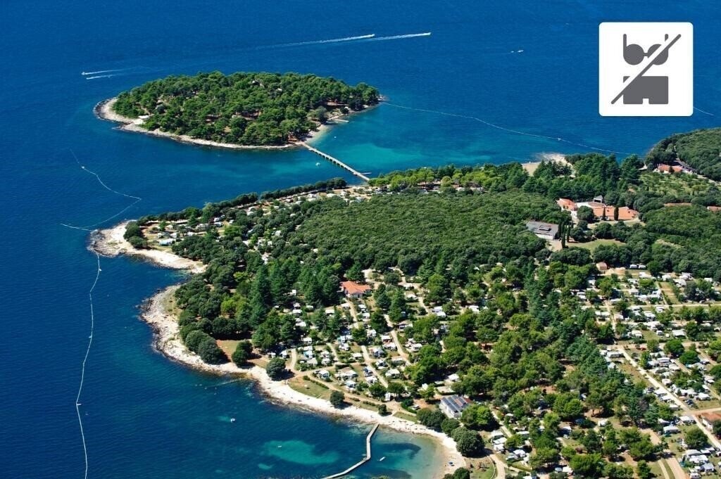 Фото Maistra Camping Koversada Uncovered Naturist Mobile Homes 4*
