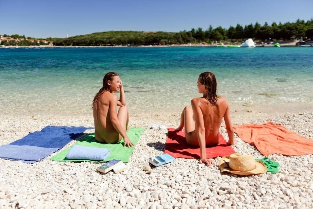 Картинка Maistra Camping Koversada Uncovered Naturist Mobile Homes 4*