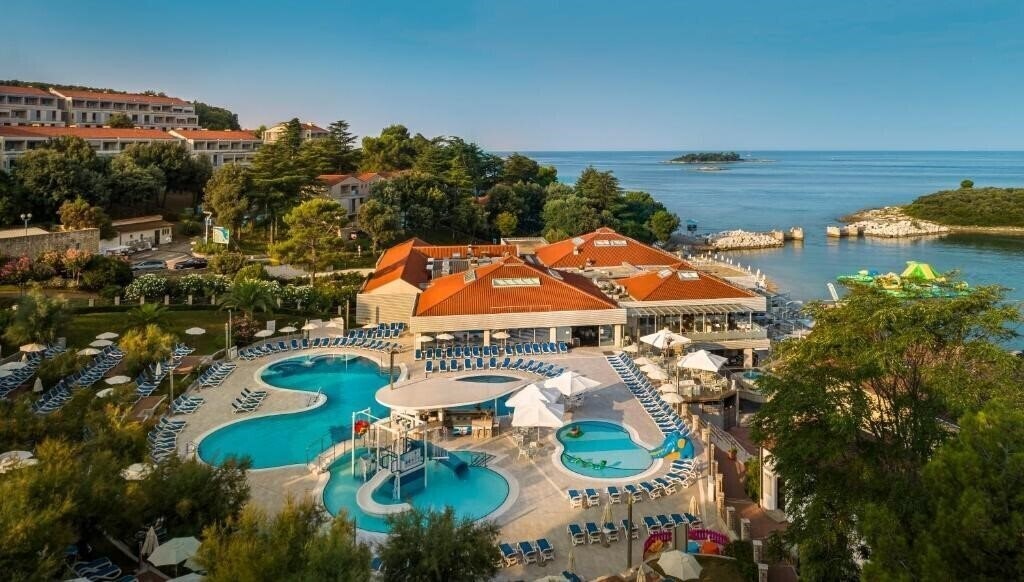 Отель Maistra Select Belvedere Resort 4*