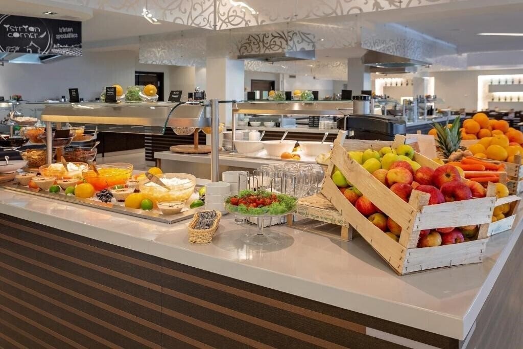 Панорама Maistra Select Belvedere Resort 4*