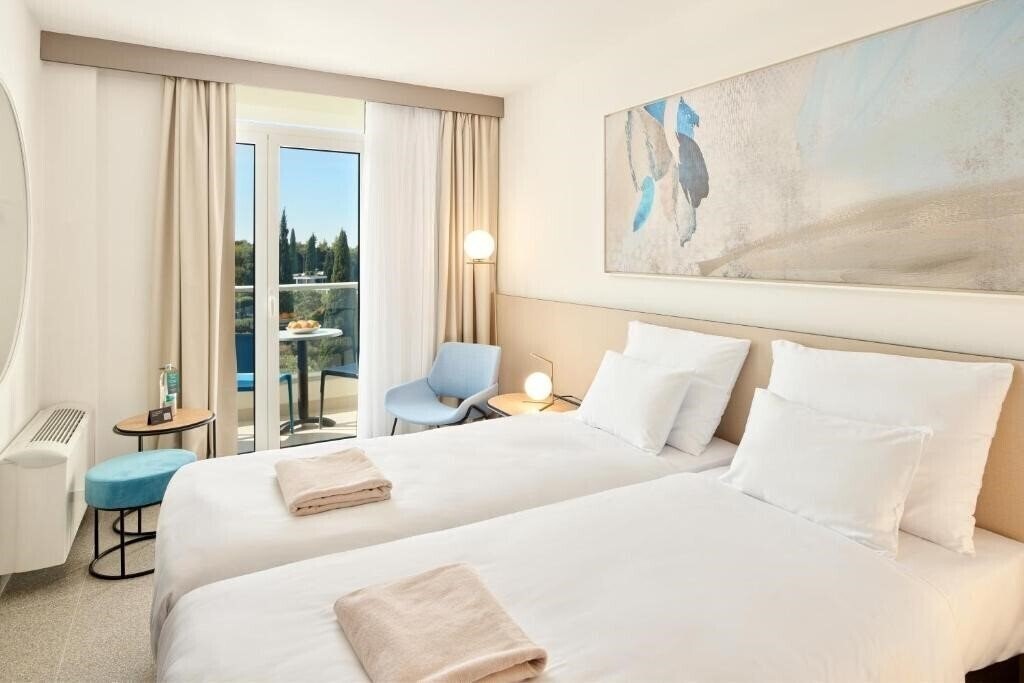 Территория Astarea 3*