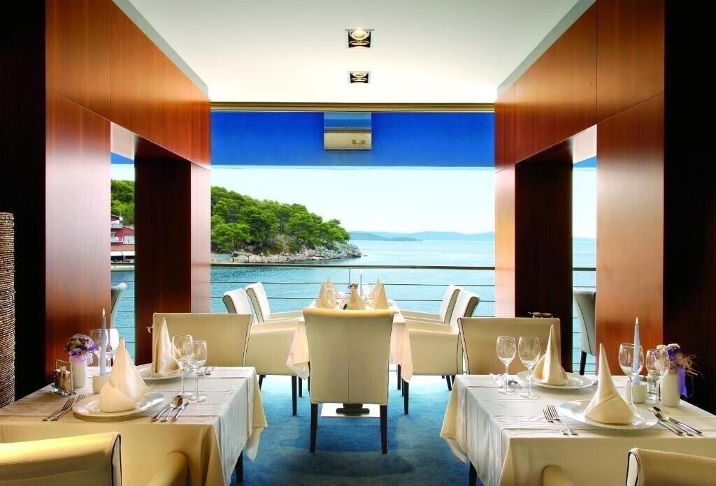 Фотография Maxim 4*