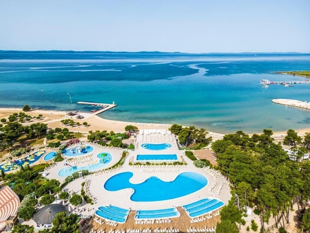 Отель Zaton Holiday Resort 3*
