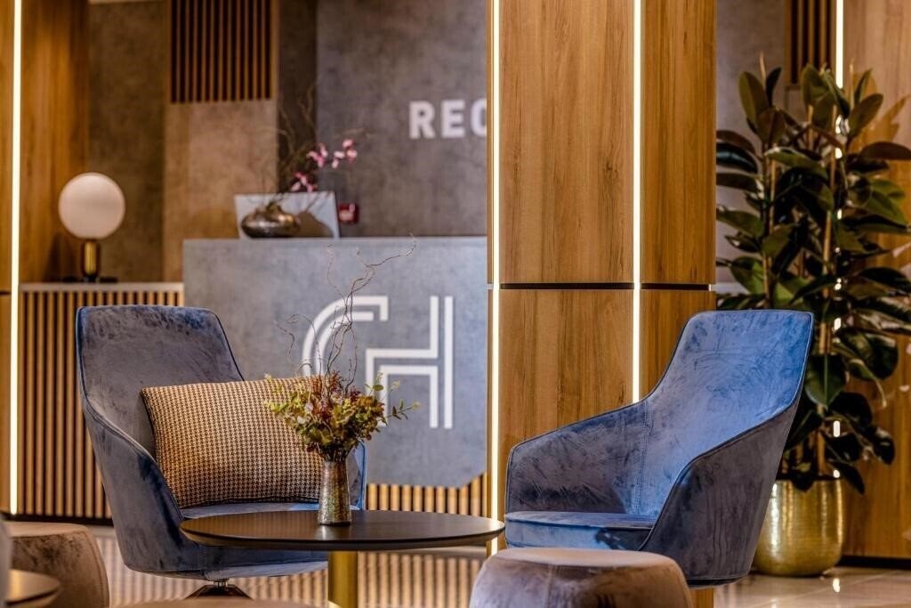 Панорама Grand Hotel Zagreb 3*