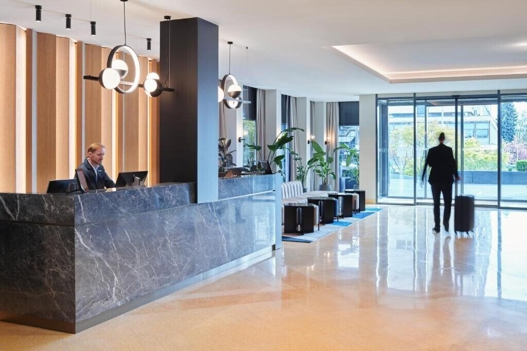 Апартаменты Hotel International 4*