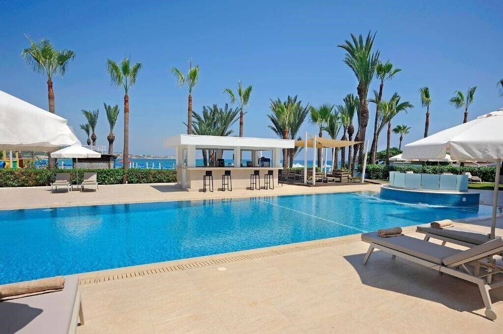 Вид Okeanos Beach Boutique Hotel 3*