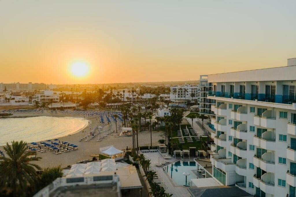 Картинка Tasia Maris Sands Hotel 4*