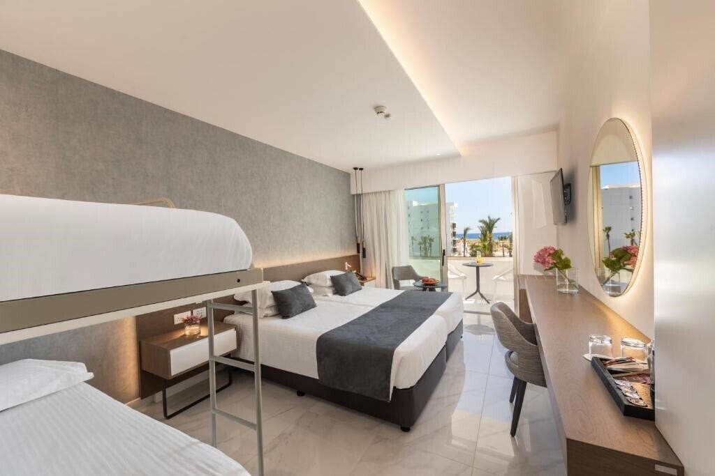 Панорама Pavlo Napa 4*