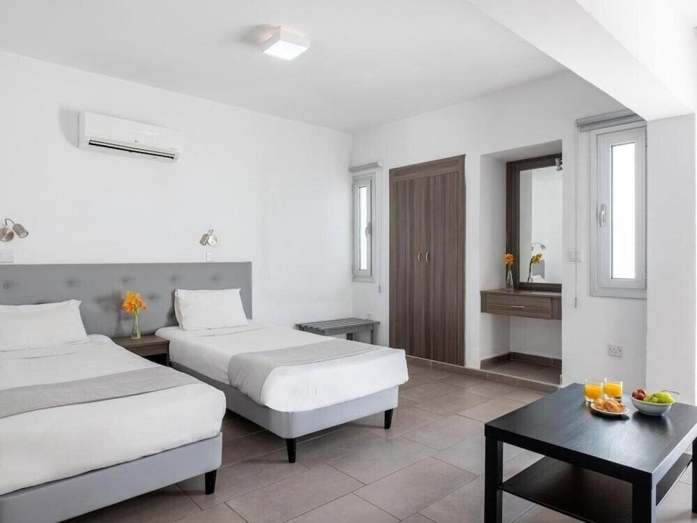 Апартаменты Rio Gardens Hotel Apartments апартаменты