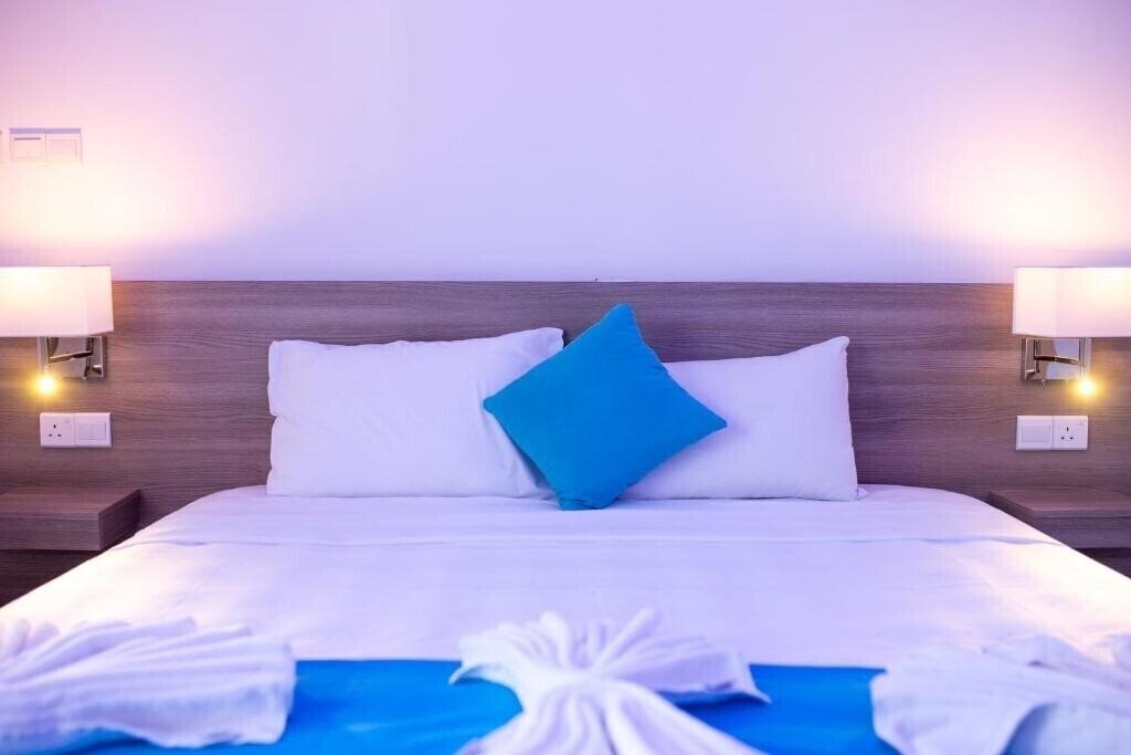 Панорама Flora-Maria Annex Apartment апартаменты