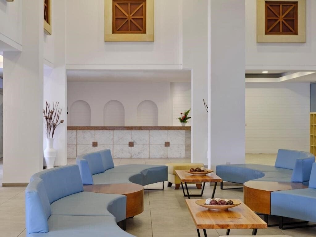 Панорама Atlantica Panthea Resort 4*