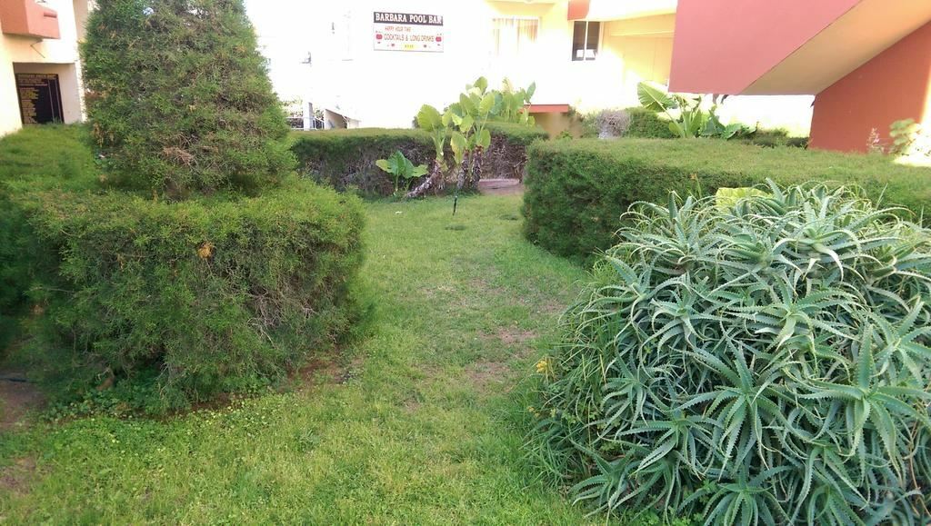 Апартаменти Barbara Annex Apts 2*