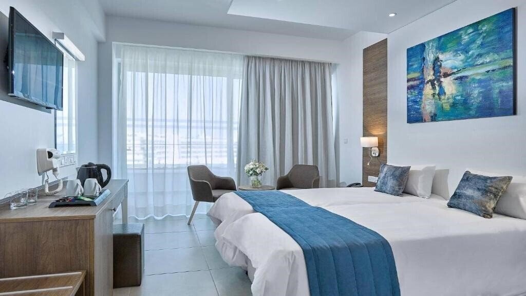 Апартаменты Gaia Sun N Blue Hotel 3*
