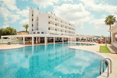 Piere Anne 3* Раннє бронювання Кіпру