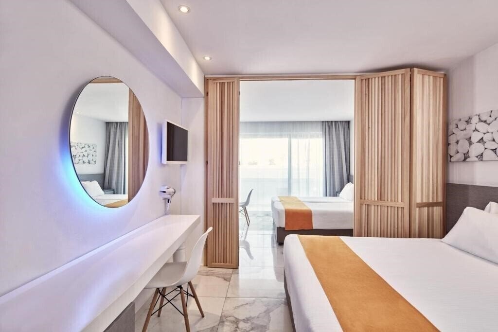 Панорама Atlantica Sancta Napa 4*