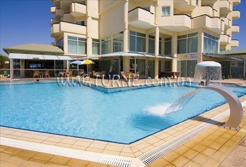 Апартаменты Tasia Maris Gardens 3*