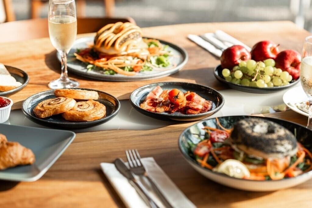 Апартаменты Blue Harbour Boutique 1*