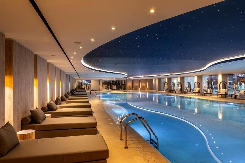 Фотография Chrysomare Beach Hotel & Resort 5*