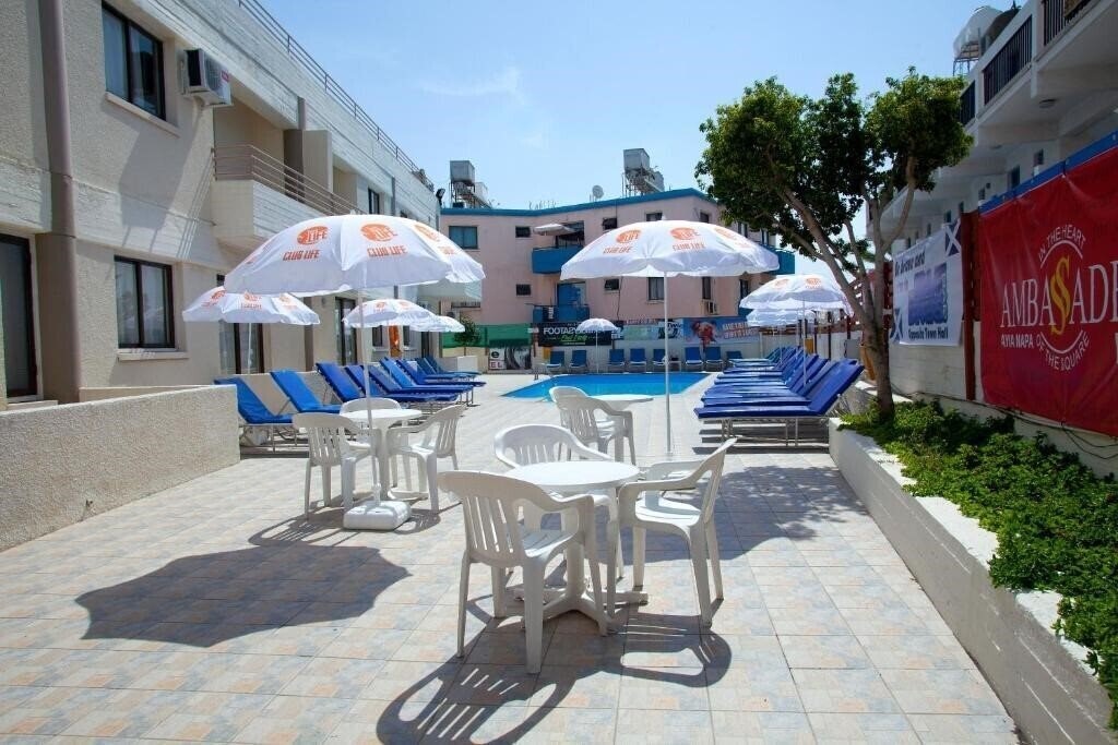 Территория Paloma Hotel Apartments 2*