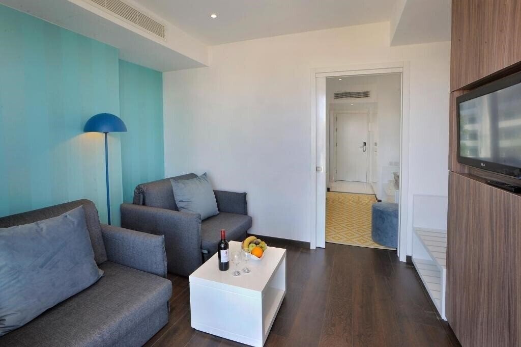 Территория Nestor 4*