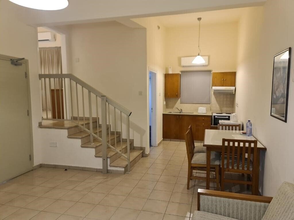 Панорама Nissiana Hotel & Bungalows 3*