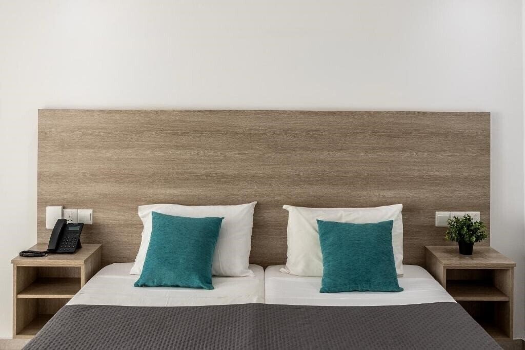 Панорама Milea Hotel 3*