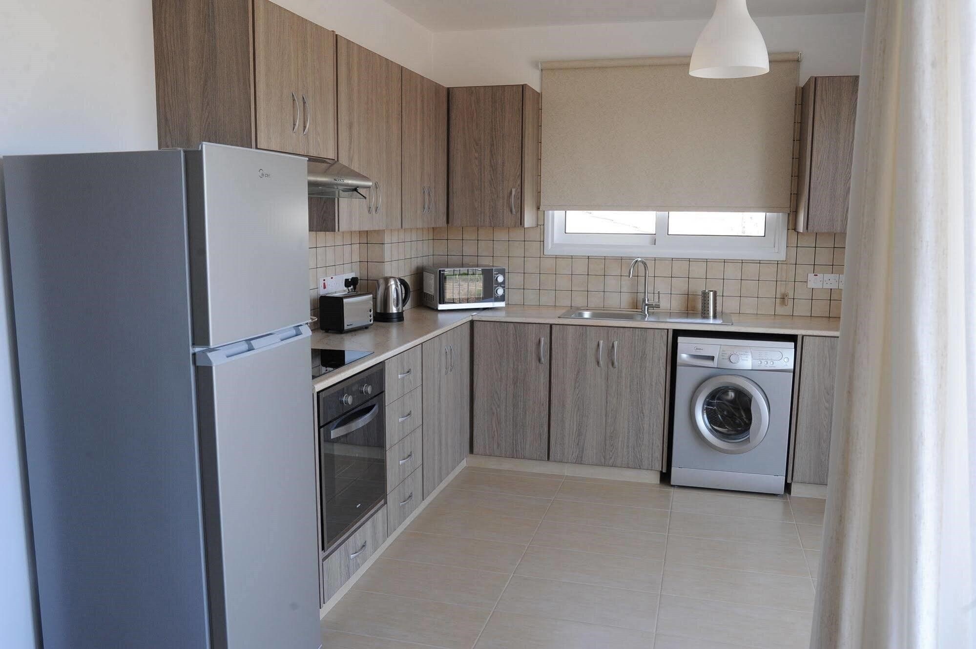 Апартаменти Kiti Deluxe Apartments 3*