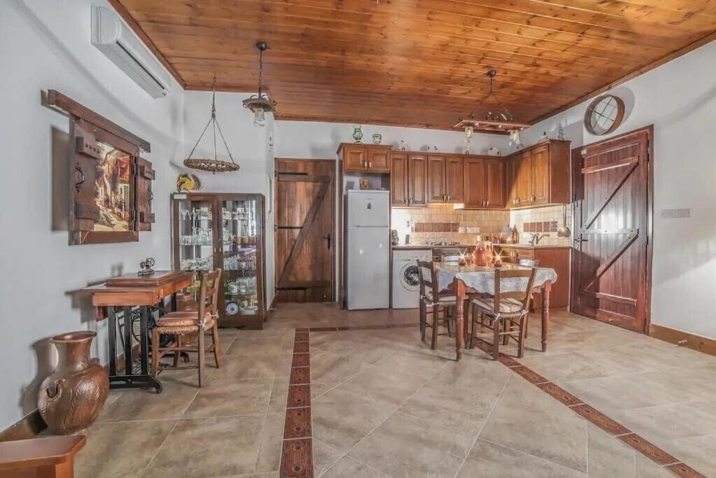 Зображення Komi Lofou Traditional House 3*