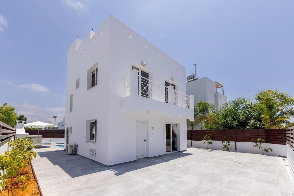 Отель Nissini Villa 3*